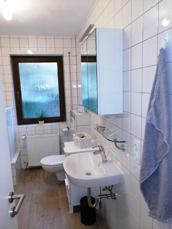 Schoneck Ebenerdige Ferienwohnung Mit Grosser Terrasse In Der Naehe Des Waldes, Zum Wohlfuehlen מראה חיצוני תמונה