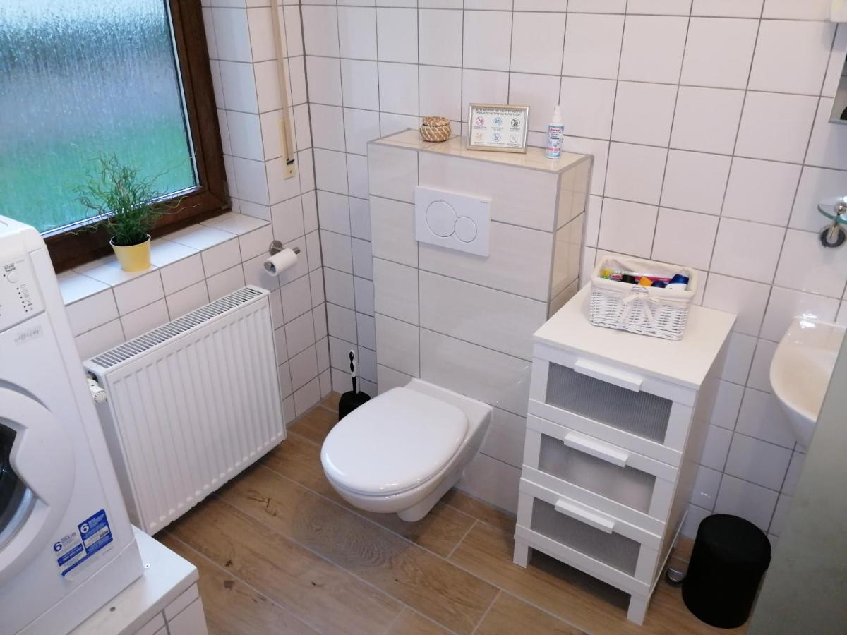 Schoneck Ebenerdige Ferienwohnung Mit Grosser Terrasse In Der Naehe Des Waldes, Zum Wohlfuehlen מראה חיצוני תמונה