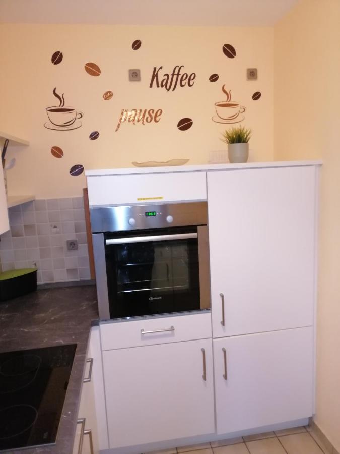 Schoneck Ebenerdige Ferienwohnung Mit Grosser Terrasse In Der Naehe Des Waldes, Zum Wohlfuehlen מראה חיצוני תמונה