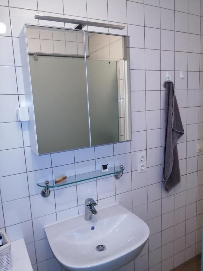 Schoneck Ebenerdige Ferienwohnung Mit Grosser Terrasse In Der Naehe Des Waldes, Zum Wohlfuehlen מראה חיצוני תמונה