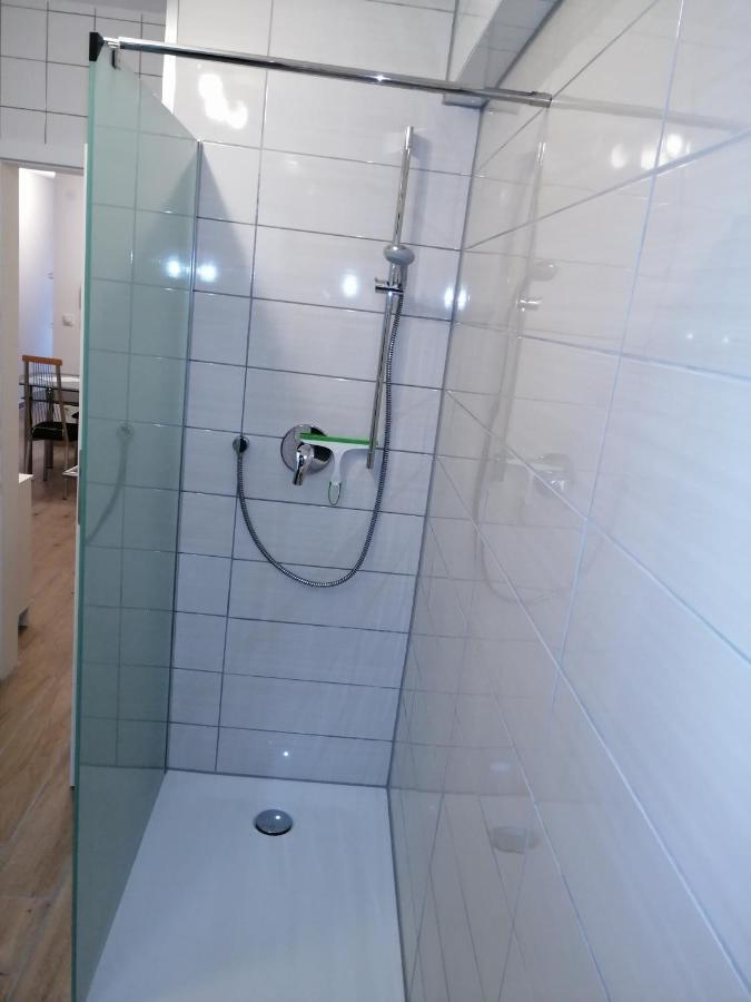 Schoneck Ebenerdige Ferienwohnung Mit Grosser Terrasse In Der Naehe Des Waldes, Zum Wohlfuehlen מראה חיצוני תמונה